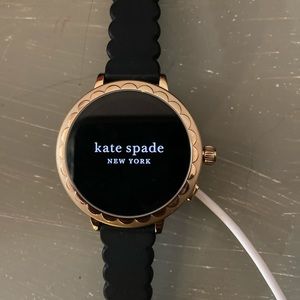 Kate Spade Scallop Smart watch